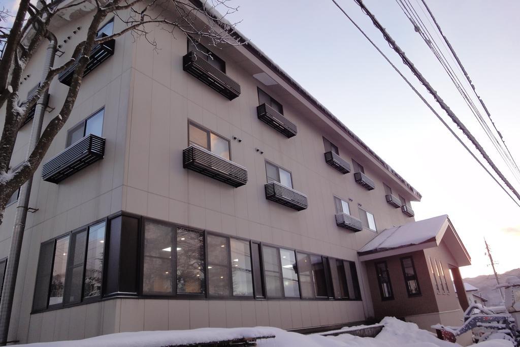 Hakuba Glad Inn Ebisuya Экстерьер фото