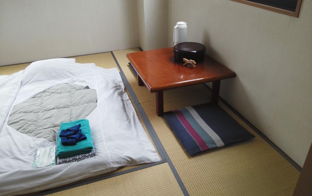 Hakuba Glad Inn Ebisuya Экстерьер фото